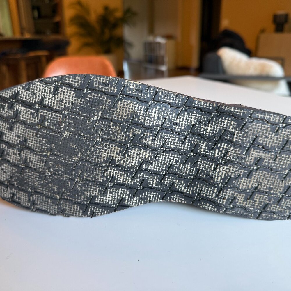 John Varvatos Chukkas Brown Suede